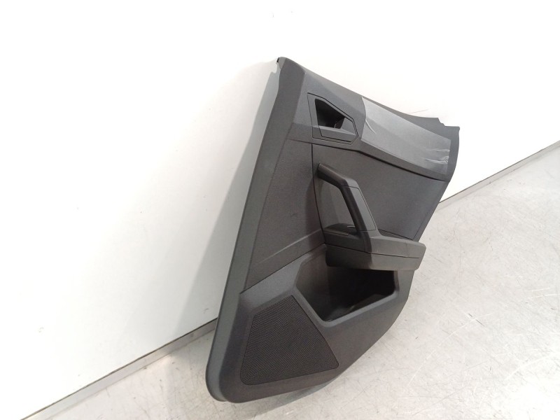 Recambio de guarnecido puerta trasera derecha para seat ibiza (kj1) referencia OEM IAM 6F0867116  