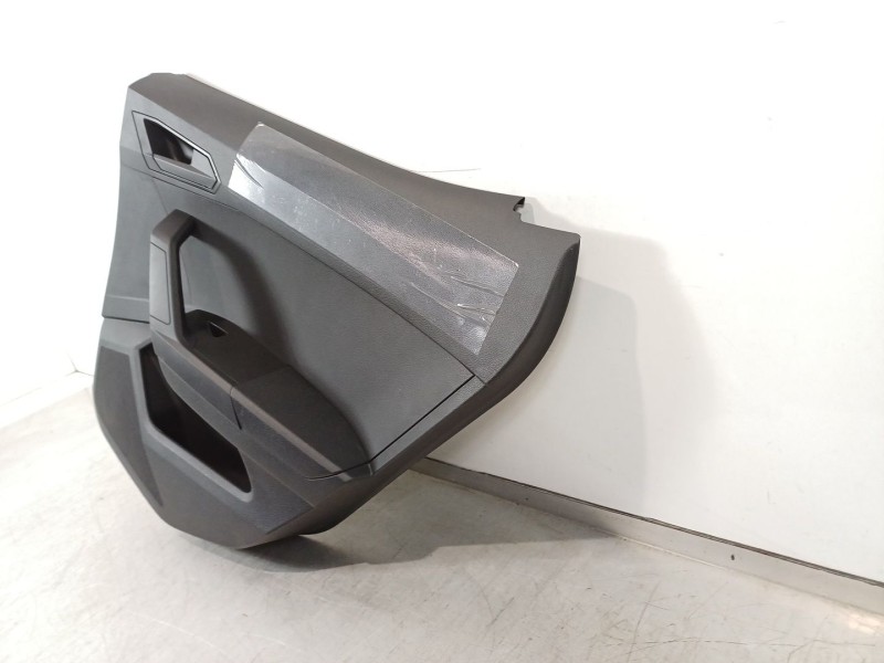 Recambio de guarnecido puerta trasera derecha para seat ibiza (kj1) referencia OEM IAM 6F0867116  