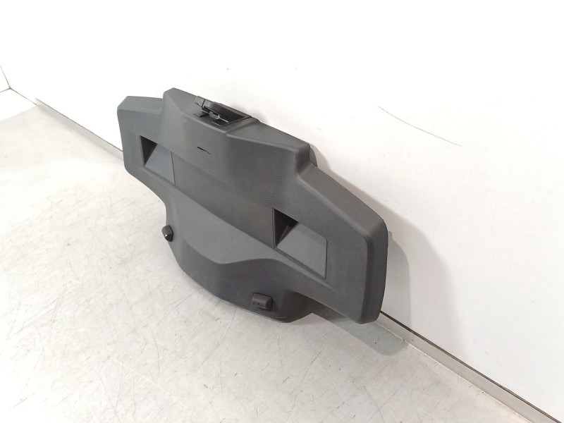 Recambio de guarnecido porton trasero para seat ibiza (kj1) referencia OEM IAM 6F0867601  