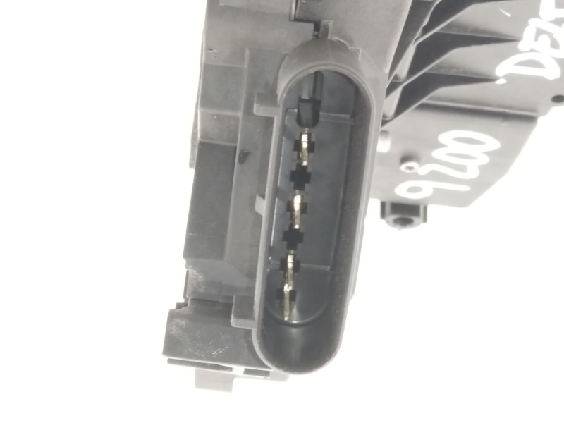 Recambio de cerradura puerta delantera derecha para ford focus lim. ambiente referencia OEM IAM BM5AA21812BF  