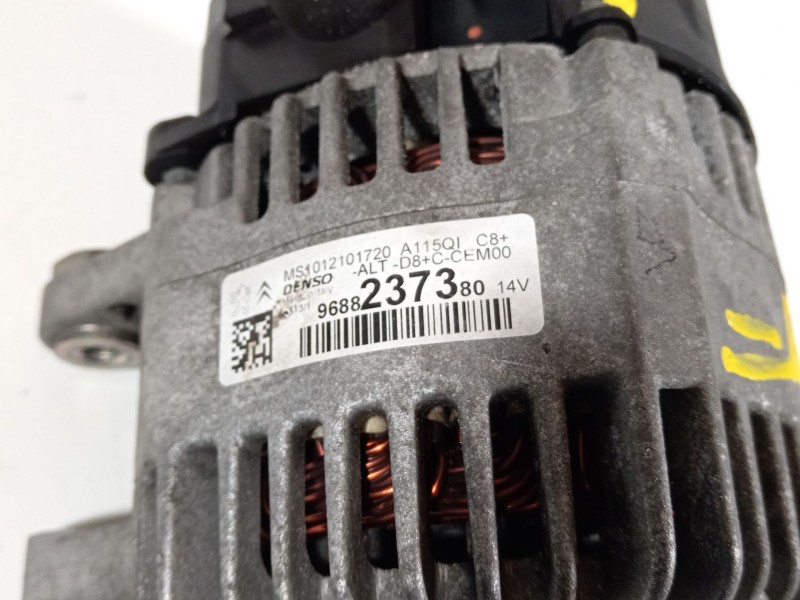 Recambio de alternador para peugeot 208 style referencia OEM IAM 9688237380  