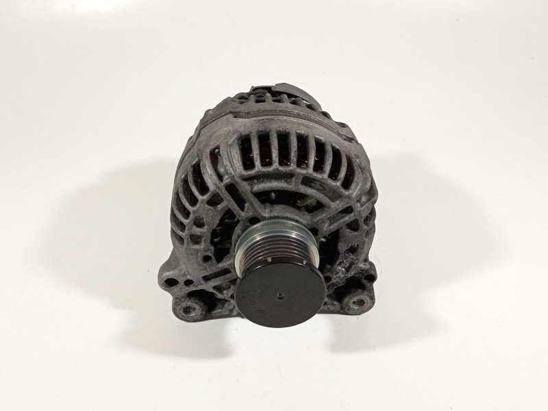 Recambio de alternador para audi a5 sportback (8t) 2.0 tdi (105kw) referencia OEM IAM 03G903016E  