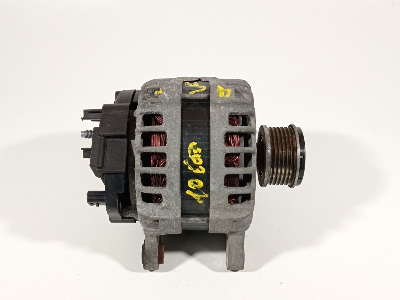 Recambio de alternador para nissan pulsar (c13) acenta referencia OEM IAM 231004EA0A  