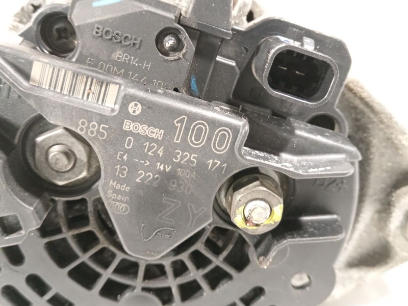 Recambio de alternador para opel corsa d catch me referencia OEM IAM 13222930  0124325171