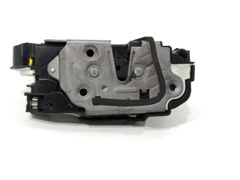 Recambio de cerradura puerta delantera derecha para volkswagen up gti referencia OEM IAM 1S1837016H  