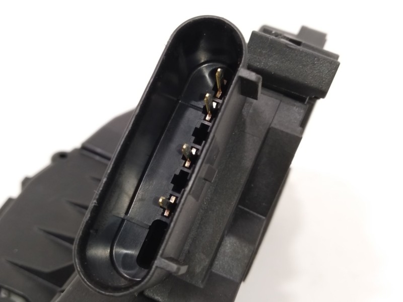 Recambio de cerradura puerta trasera derecha para ford ecosport (cr6) titanium referencia OEM IAM GN15A264A26ED  