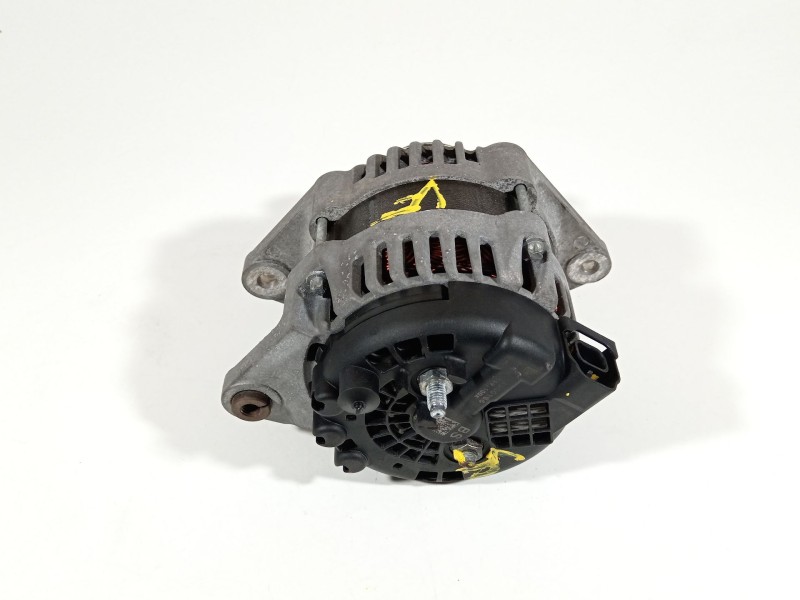Recambio de alternador para opel astra j lim. selective referencia OEM IAM 13500186  