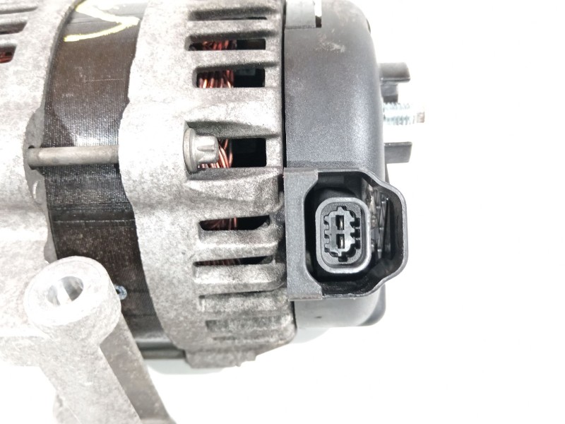 Recambio de alternador para opel astra j lim. selective business referencia OEM IAM 13502986  