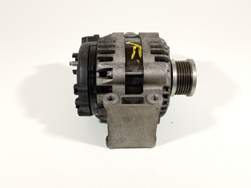 Recambio de alternador para opel astra j lim. selective business referencia OEM IAM 13502986  