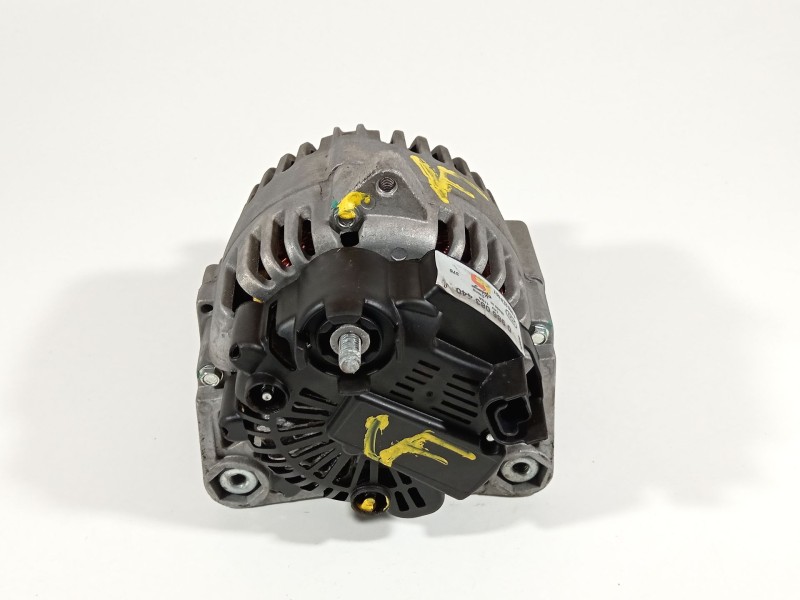 Recambio de alternador para dacia sandero ambiance referencia OEM IAM 0986083440  231003831R