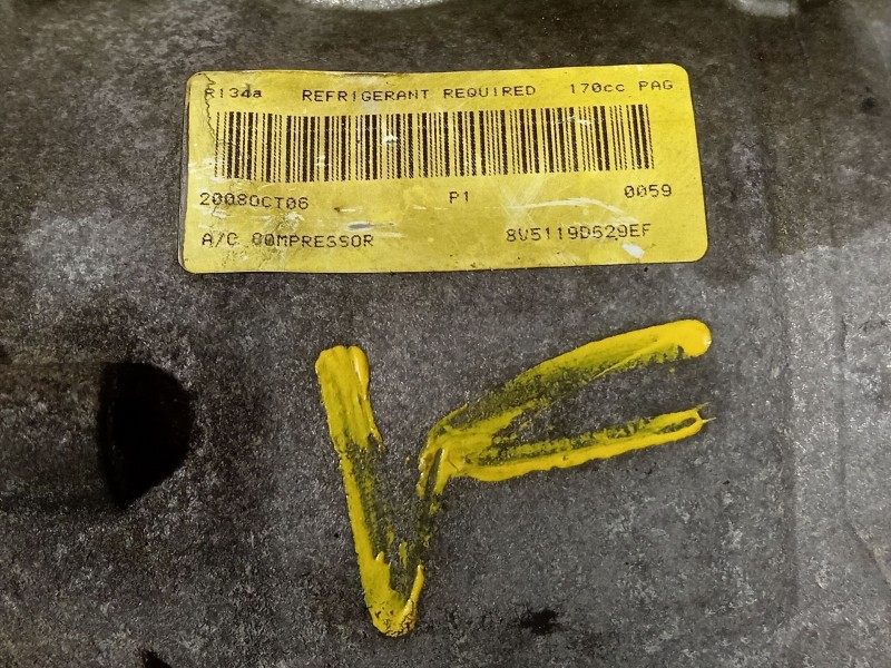 Recambio de compresor aire acondicionado para ford fiesta (cb1) ambiente referencia OEM IAM 8V5119D629EF  