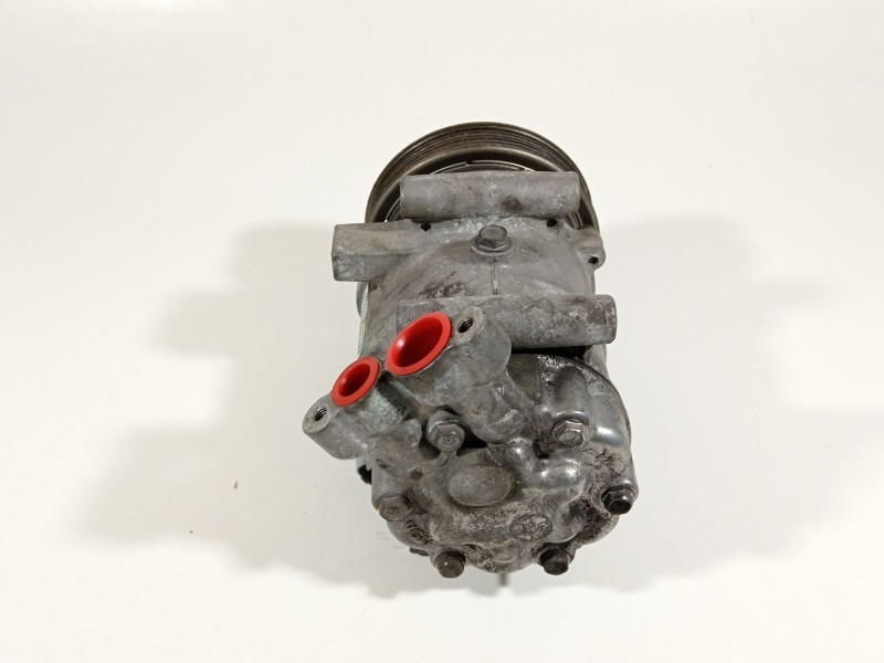 Recambio de compresor aire acondicionado para renault clio iii 20 aniversario referencia OEM IAM 8200651251  