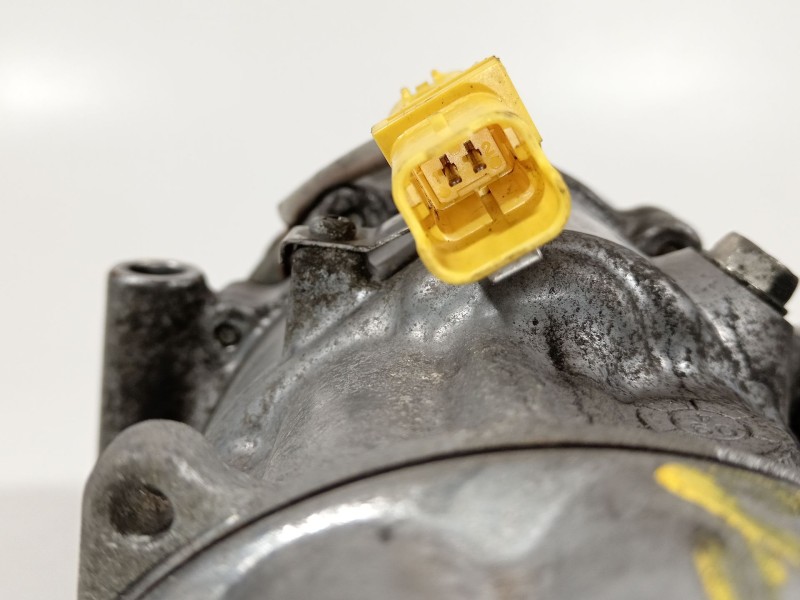 Recambio de compresor aire acondicionado para peugeot 206+ básico referencia OEM IAM 9684480180  
