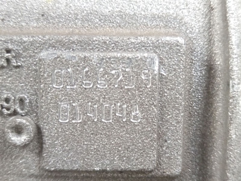 Recambio de caja cambios para bmw serie 5 lim. (f10) 520d referencia OEM IAM 014048 0166719 7642297