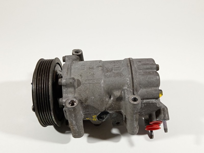 Recambio de compresor aire acondicionado para peugeot 207 urban referencia OEM IAM 9671216280  