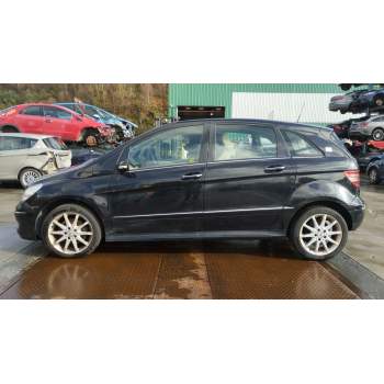 MERCEDES-BENZ CLASE B Sports Tourer (W245) de desguace