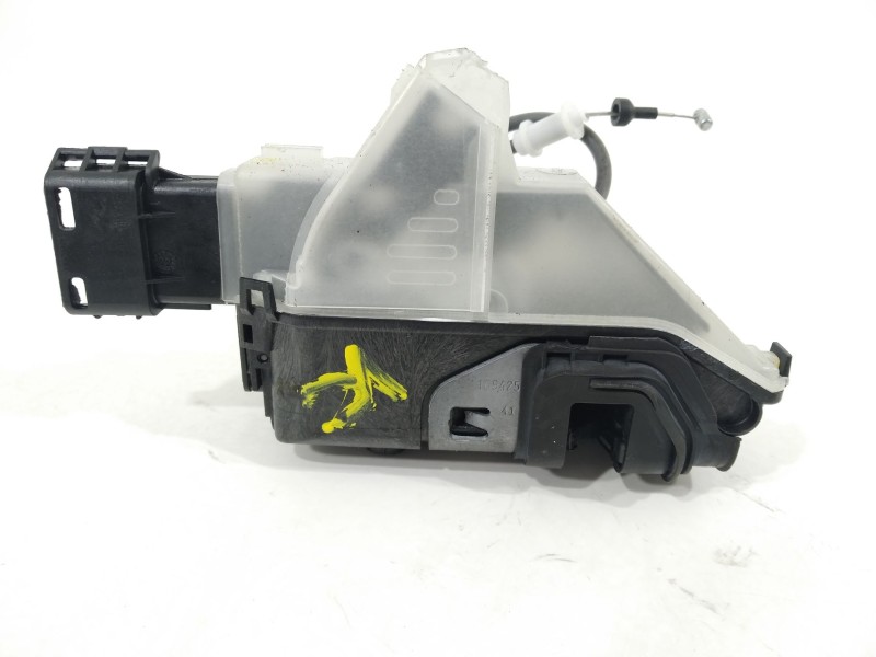 Recambio de cerradura puerta delantera derecha para toyota proace city referencia OEM IAM 163433  SU001A9681