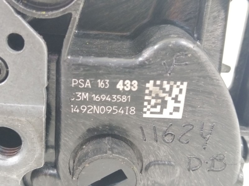 Recambio de cerradura puerta delantera derecha para toyota proace city referencia OEM IAM 163433  SU001A9681