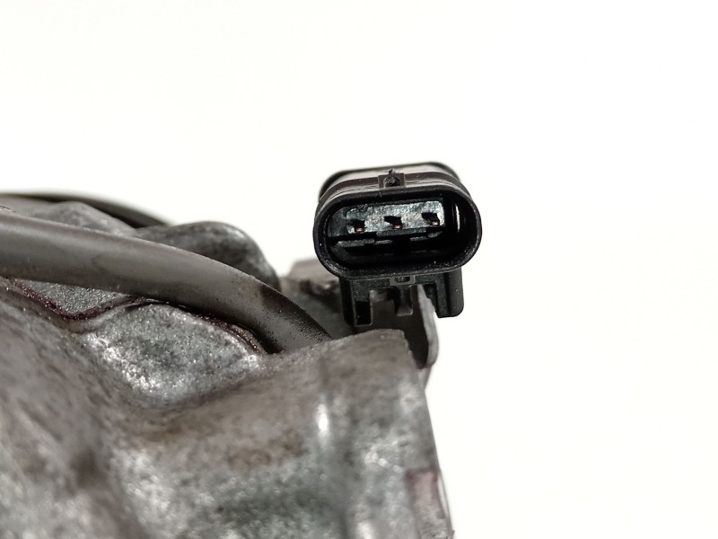 Recambio de compresor aire acondicionado para bmw serie 3 touring (f31) 320d referencia OEM IAM 64529299328 9299328 4471608766