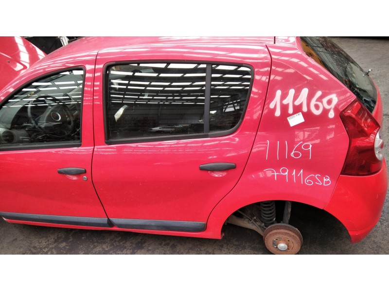 Recambio de puerta trasera izquierda para dacia sandero ambiance referencia OEM IAM   