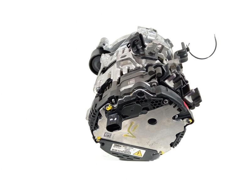 Recambio de alternador para kia stonic (ybcuv) platinum edition referencia OEM IAM 363000700  
