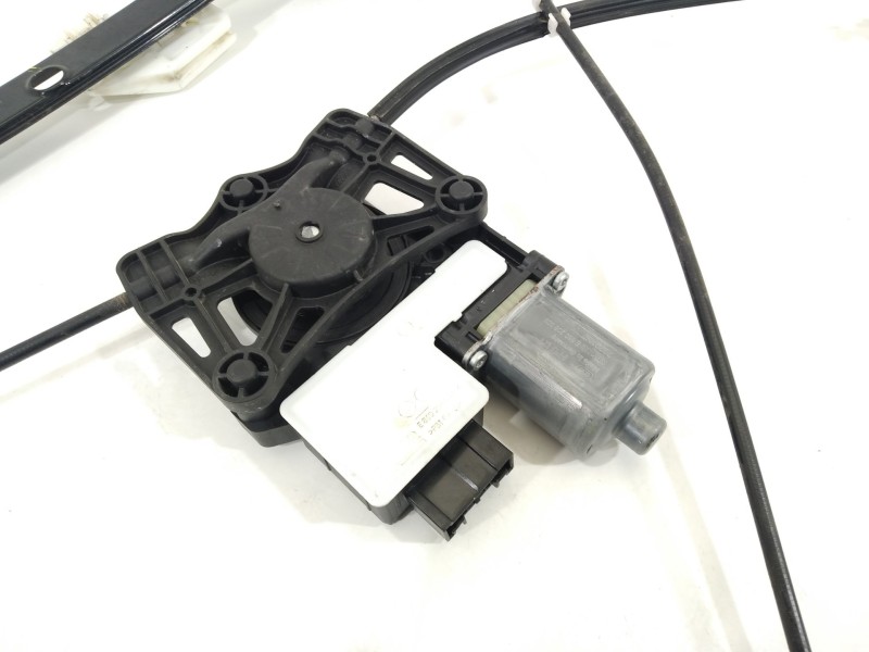 Recambio de elevalunas delantero derecho para skoda fabia iii (nj3) 1.0 tsi referencia OEM IAM 6V0837462C  