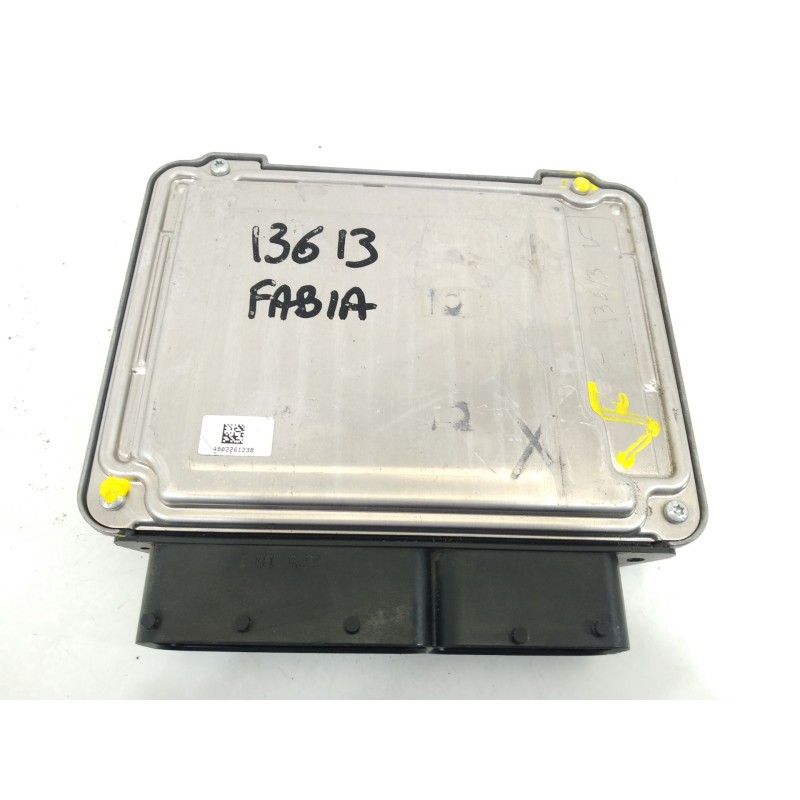 Recambio de centralita motor uce para skoda fabia iii (nj3) 1.0 tsi referencia OEM IAM 04C907309BP  0261S21435