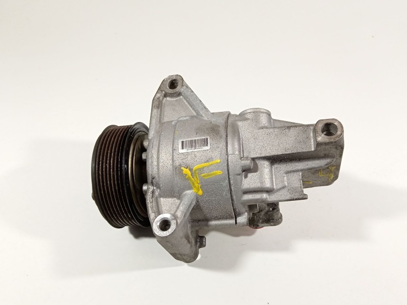 Recambio de compresor aire acondicionado para dacia sandero comfort referencia OEM IAM 926003541R  9045505515