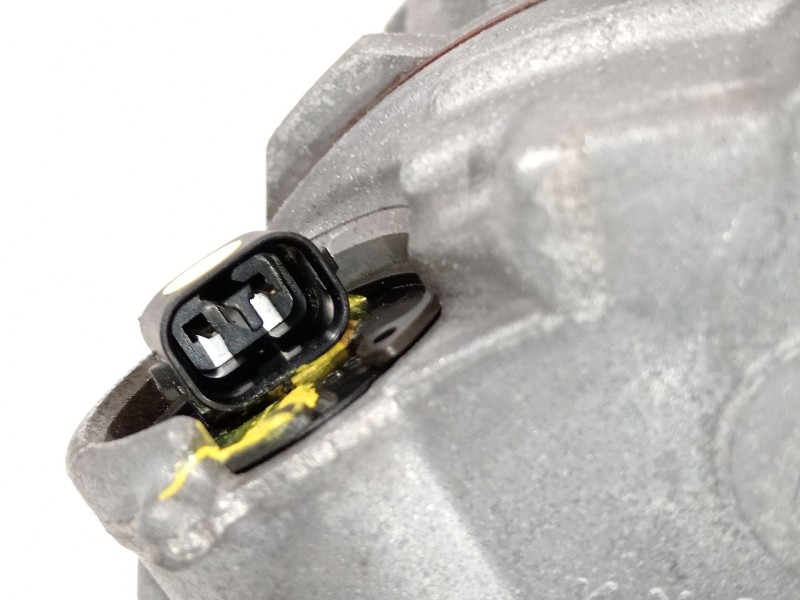 Recambio de compresor aire acondicionado para bmw serie 5 lim. (f10) 520d referencia OEM IAM 64529223694  