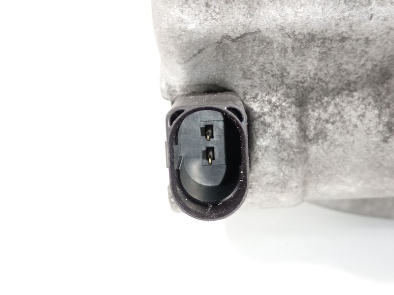 Recambio de compresor aire acondicionado para volkswagen golf plus (5m1) bluemotion highline referencia OEM IAM 1K0820808F  