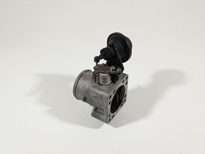 Recambio de caja mariposa para hyundai i30 comfort referencia OEM IAM 351002XXXX  