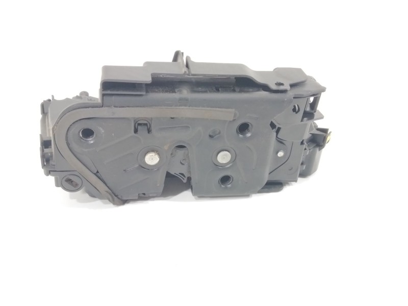Recambio de cerradura puerta trasera derecha para skoda fabia iii (nj3) 1.0 tsi referencia OEM IAM 5TA839016L  