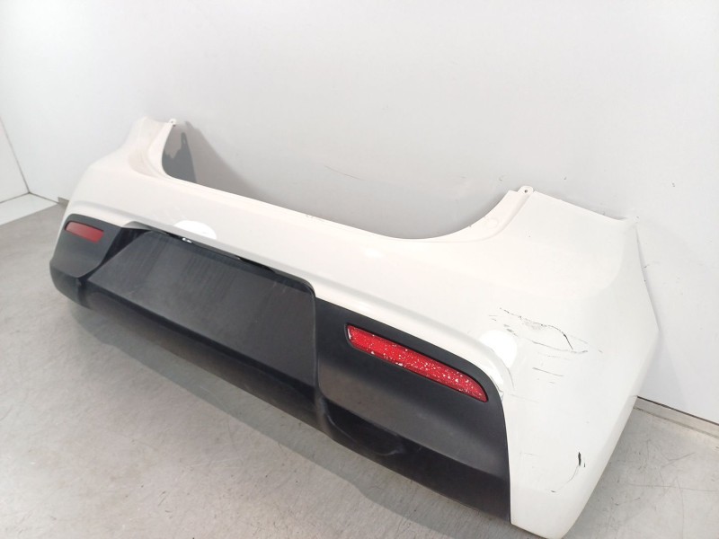 Recambio de paragolpes trasero para kia rio (yb) referencia OEM IAM 86611H8000  