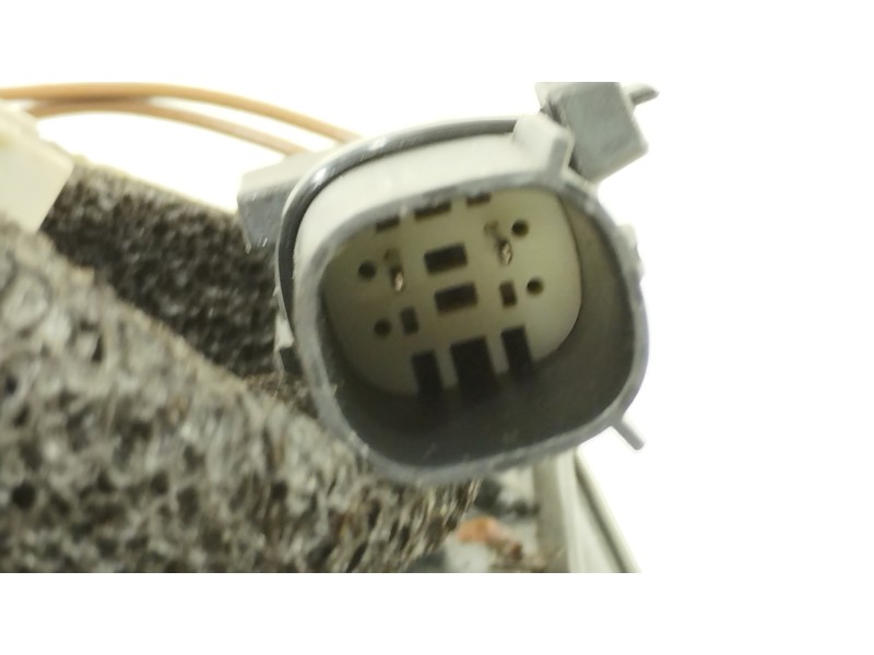 Recambio de piloto trasero izquierdo para ford kuga (cbs) st-line referencia OEM IAM GV4113A603DD 90110237 