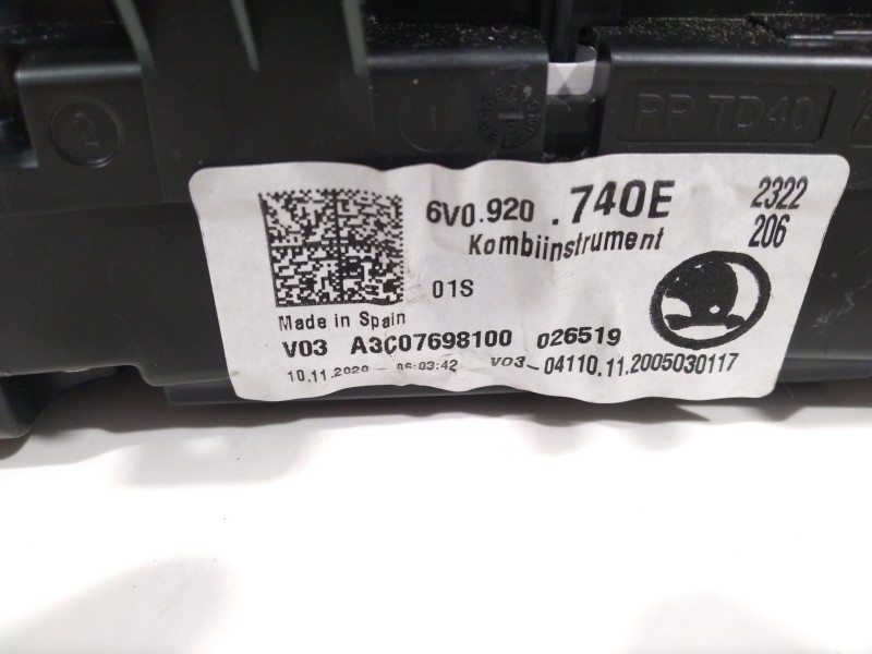 Recambio de cuadro instrumentos para skoda fabia iii (nj3) 1.0 tsi referencia OEM IAM 6V0920740E  