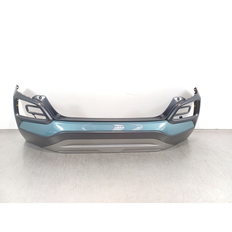 Recambio de paragolpes trasero para hyundai kona tecno 2wd referencia OEM IAM 86611j9020  