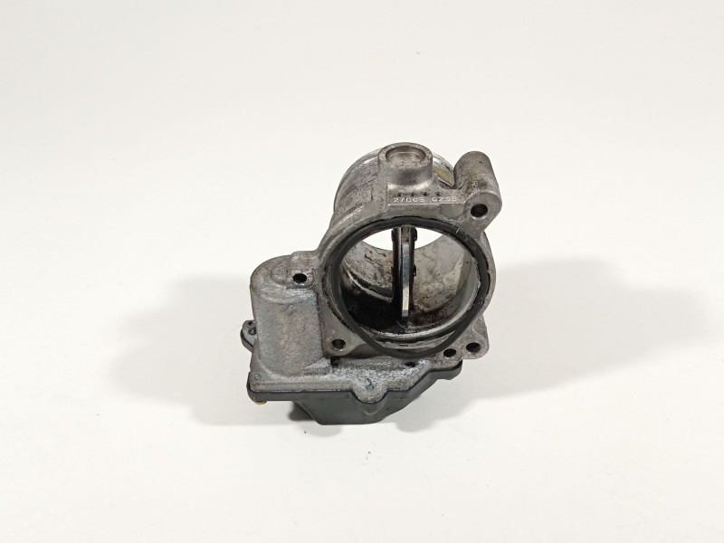 Recambio de caja mariposa para ssangyong rodius xdi referencia OEM IAM A6651410225  