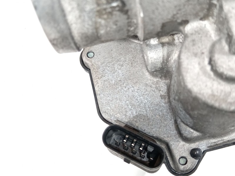 Recambio de caja mariposa para ssangyong rodius xdi referencia OEM IAM A6651410225  