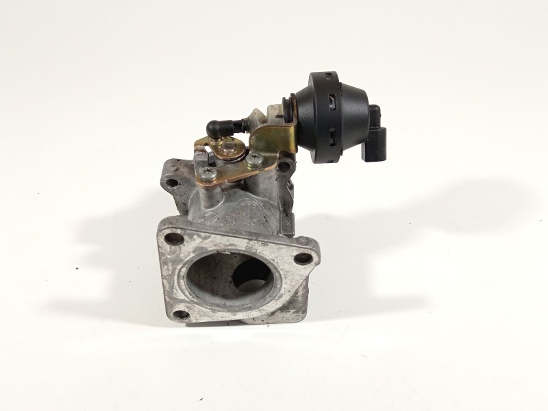 Recambio de caja mariposa para alfa romeo 156 (116) 2.4 jtd distinctive referencia OEM IAM 46767695  