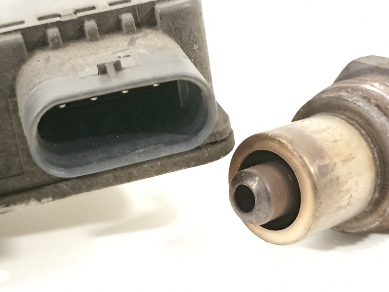 Recambio de sonda lambda para kia carens ( ) basic referencia OEM IAM 392652A410  0281006698