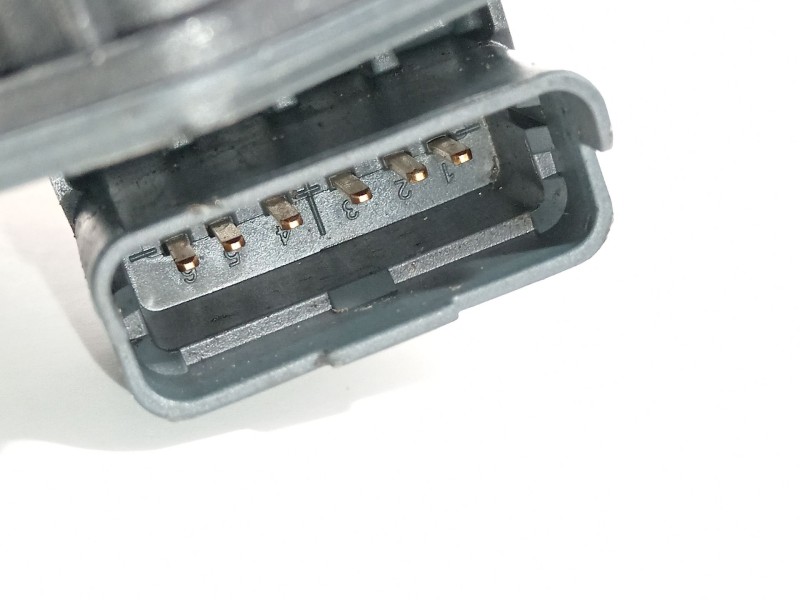 Recambio de caja mariposa para peugeot 208 style referencia OEM IAM 9673622380  