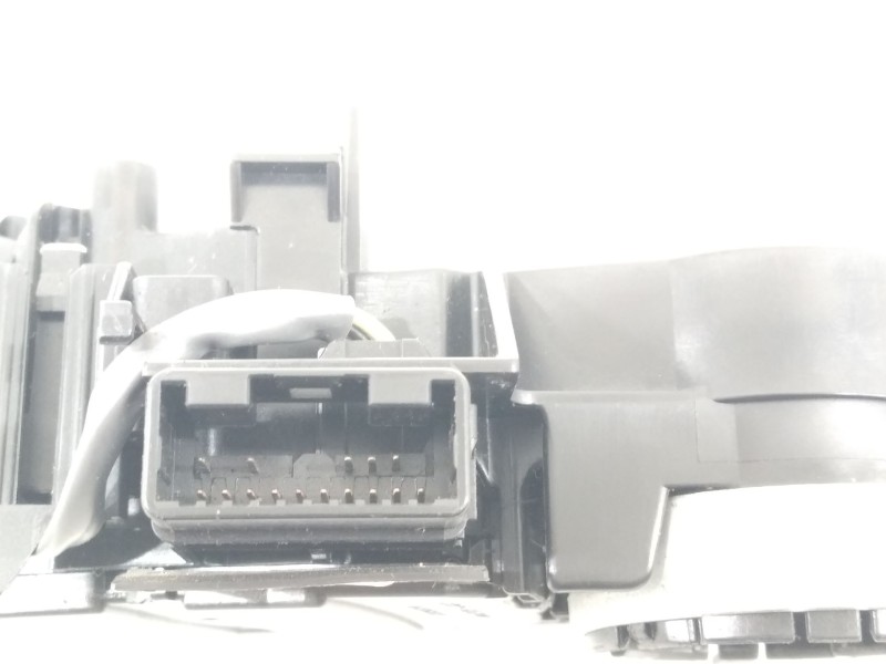 Recambio de mando luces para toyota yaris ts referencia OEM IAM 0233117F613  