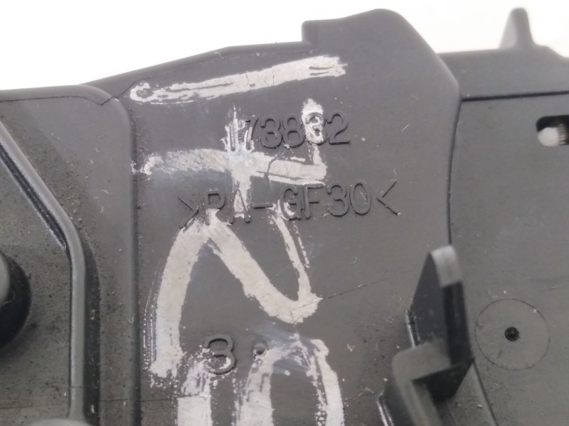 Recambio de mando luces para toyota yaris ts referencia OEM IAM 0233117F613  