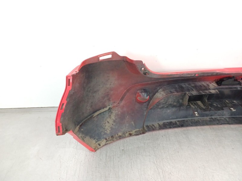 Recambio de paragolpes trasero para dacia sandero ambiance referencia OEM IAM 8200735456  