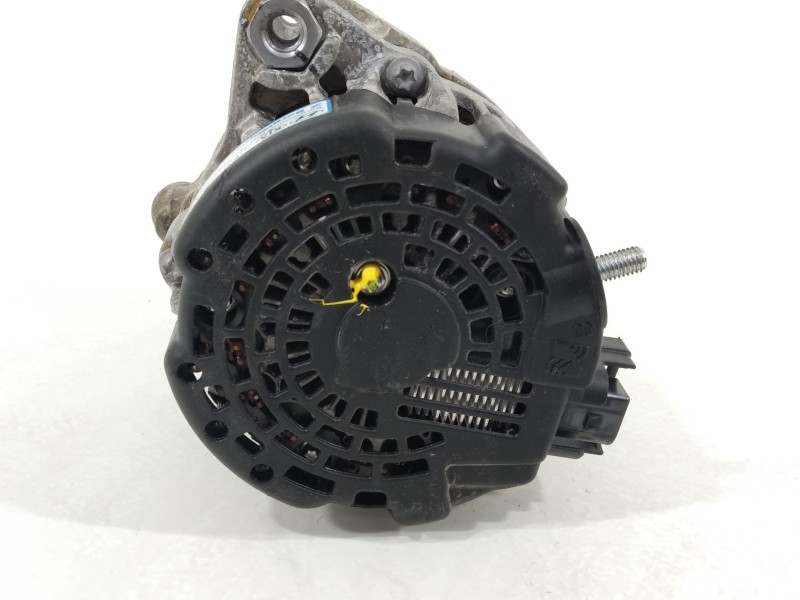 Recambio de alternador para kia rio (yb) referencia OEM IAM 3730007500  