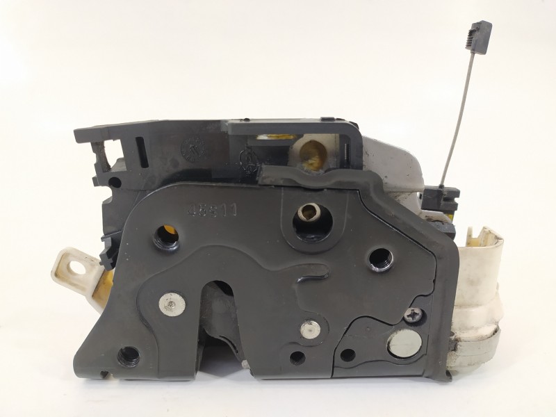 Recambio de cerradura puerta delantera izquierda para seat leon (1p1) reference copa referencia OEM IAM 1P1837015B  