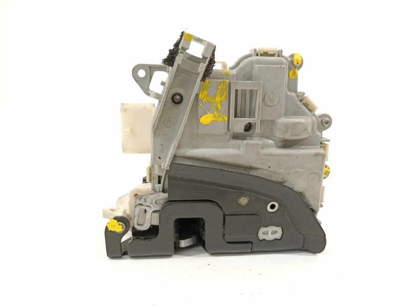 Recambio de cerradura puerta delantera derecha para audi a4 ber. (b8) s line sportpaket / plus referencia OEM IAM 8J1837016C  