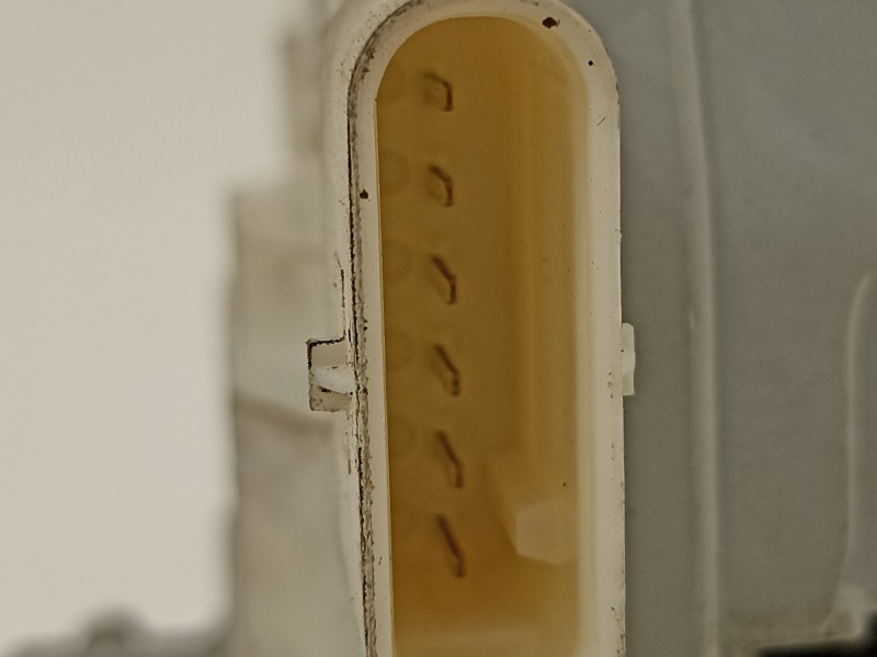 Recambio de cerradura puerta delantera derecha para audi a4 ber. (b8) s line sportpaket / plus referencia OEM IAM 8J1837016C  