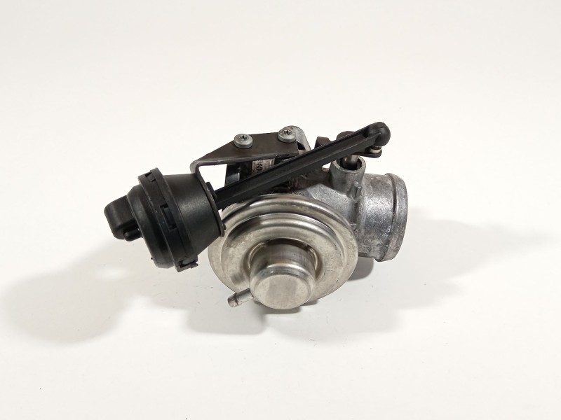 Recambio de valvula egr para audi a2 (8z) 1.4 tdi (55kw) referencia OEM IAM 045131501D  038129637C