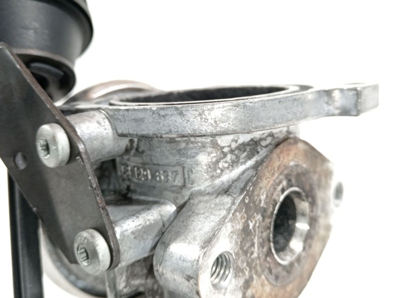 Recambio de valvula egr para audi a2 (8z) 1.4 tdi (55kw) referencia OEM IAM 045131501D  038129637C
